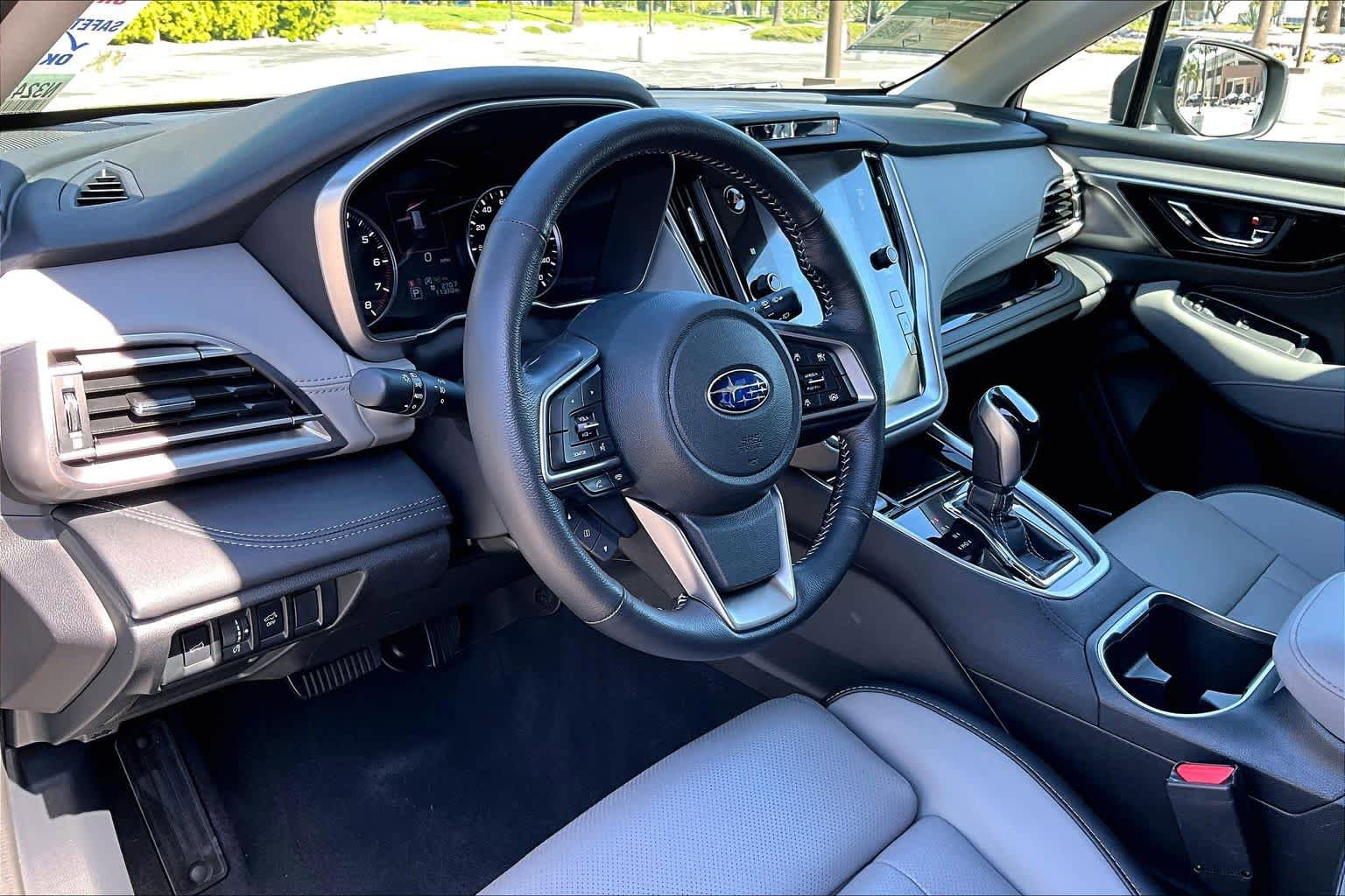 Used 2022 Subaru Outback Limited image 16
