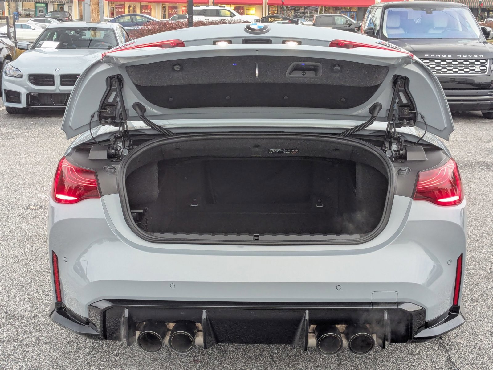 Used 2025 BMW M4 xDrive Competition w/ Executive Package image 9