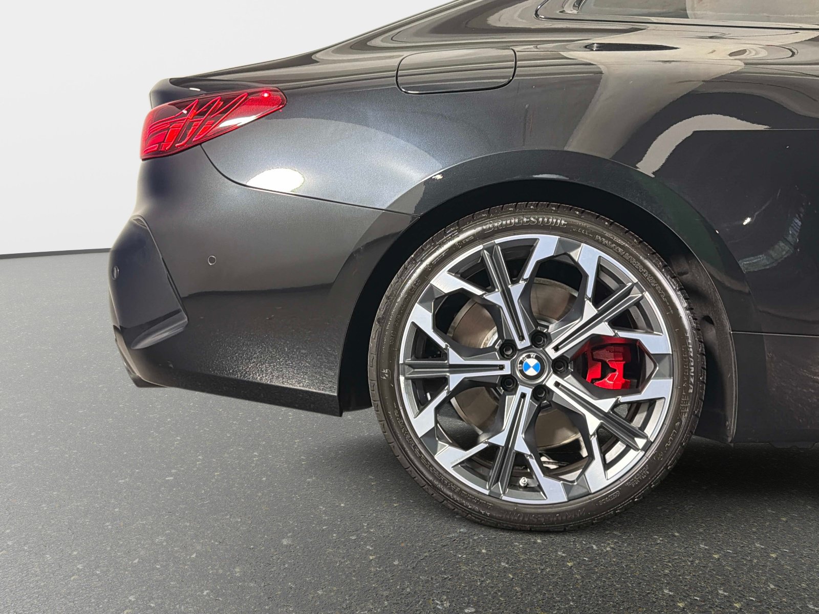 Used 2025 BMW 430i xDrive Coupe w/ M Sport Package AWD/4WD image 6