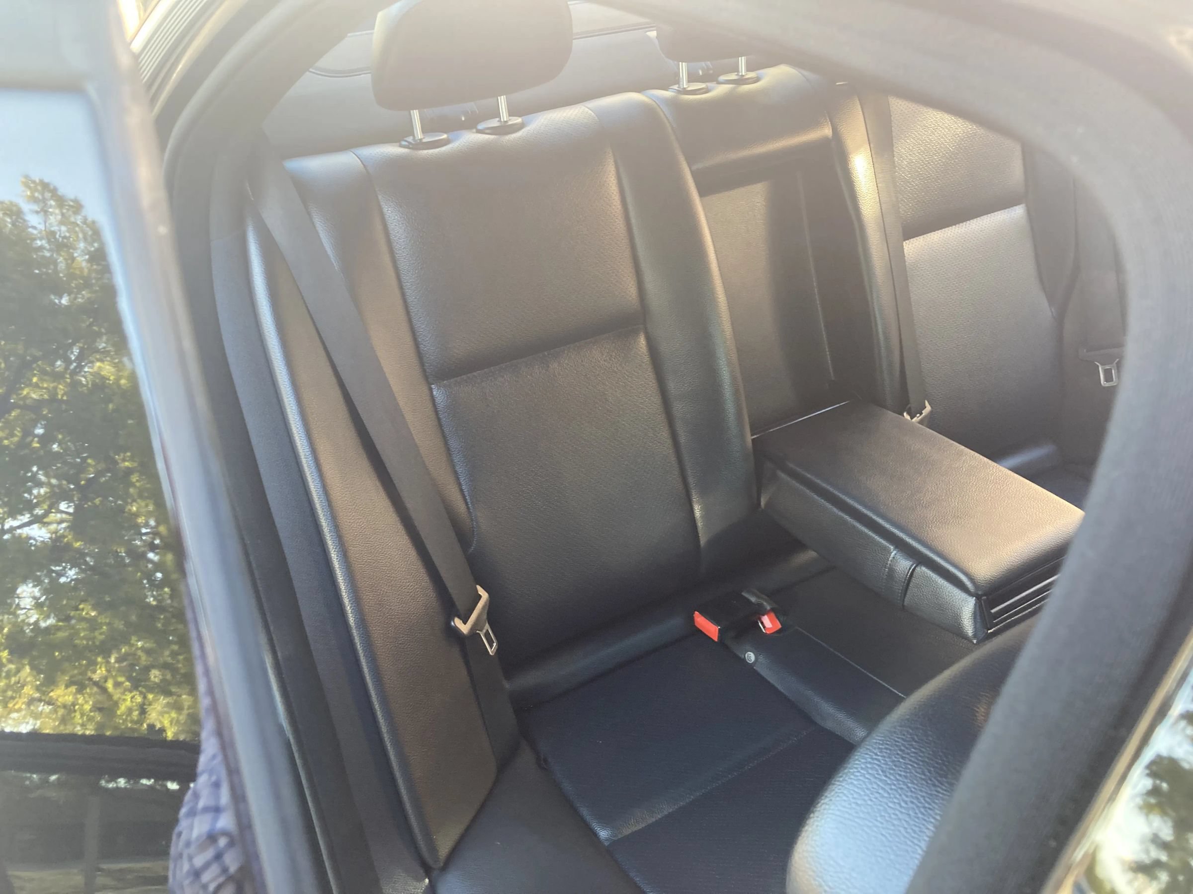 Used 2014 Mercedes-Benz C 250 Sedan w/ Premium 1 Package image 39