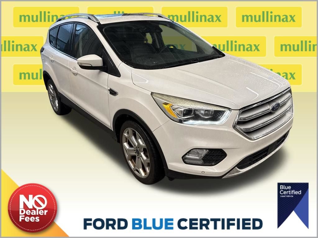 Used 2019 Ford Escape Titanium FWD video 1