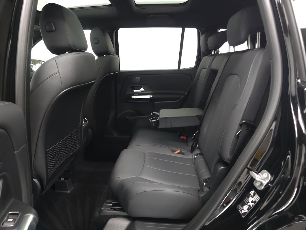 Certified 2026 Mercedes-Benz GLB 250 4MATIC image 24