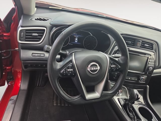 Used 2023 Nissan Maxima Platinum w/ Sport Mat Group FWD image 13