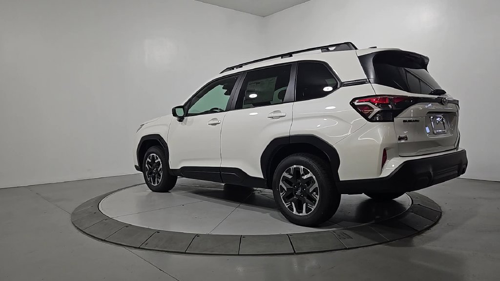 New 2026 Subaru Forester Premium AWD/4WD image 3