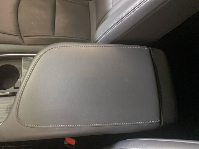 Used 2021 Buick Enclave Essence w/ LPO, Floor Liner Package image 42