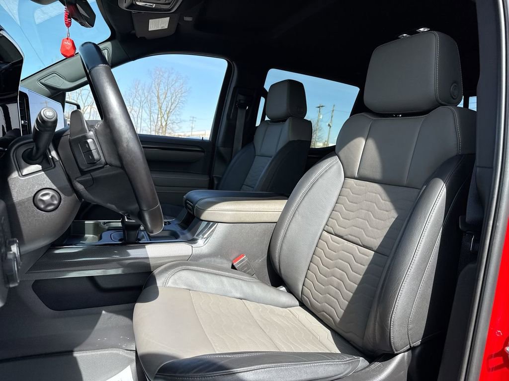 Used 2023 Chevrolet Silverado 1500 ZR2 w/ Technology Package image 11