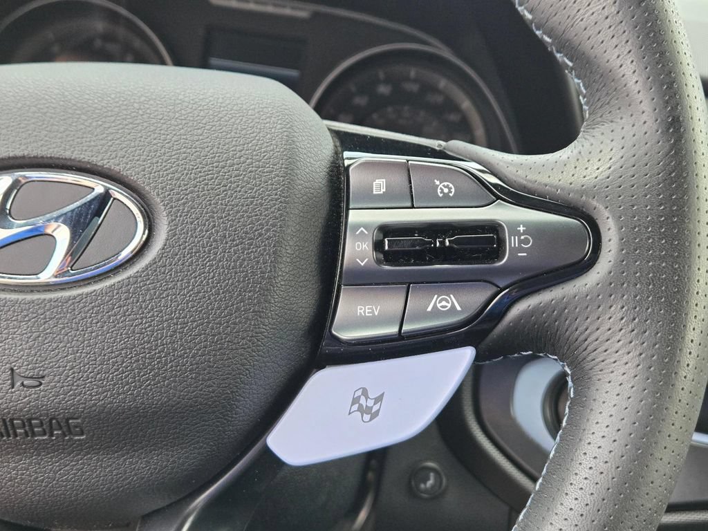 Used 2022 Hyundai Veloster N FWD image 23