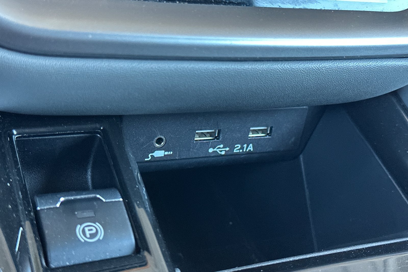 Used 2022 Subaru Outback Premium AWD/4WD image 19