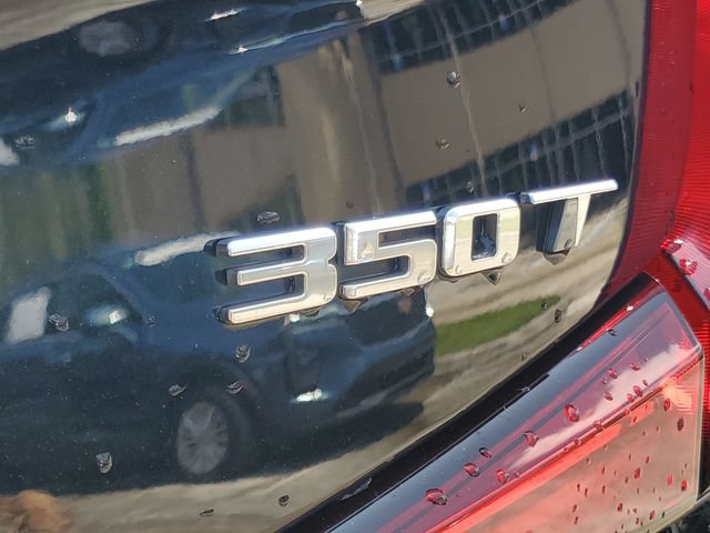 Certified 2023 Cadillac XT4 Premium Luxury FWD image 9