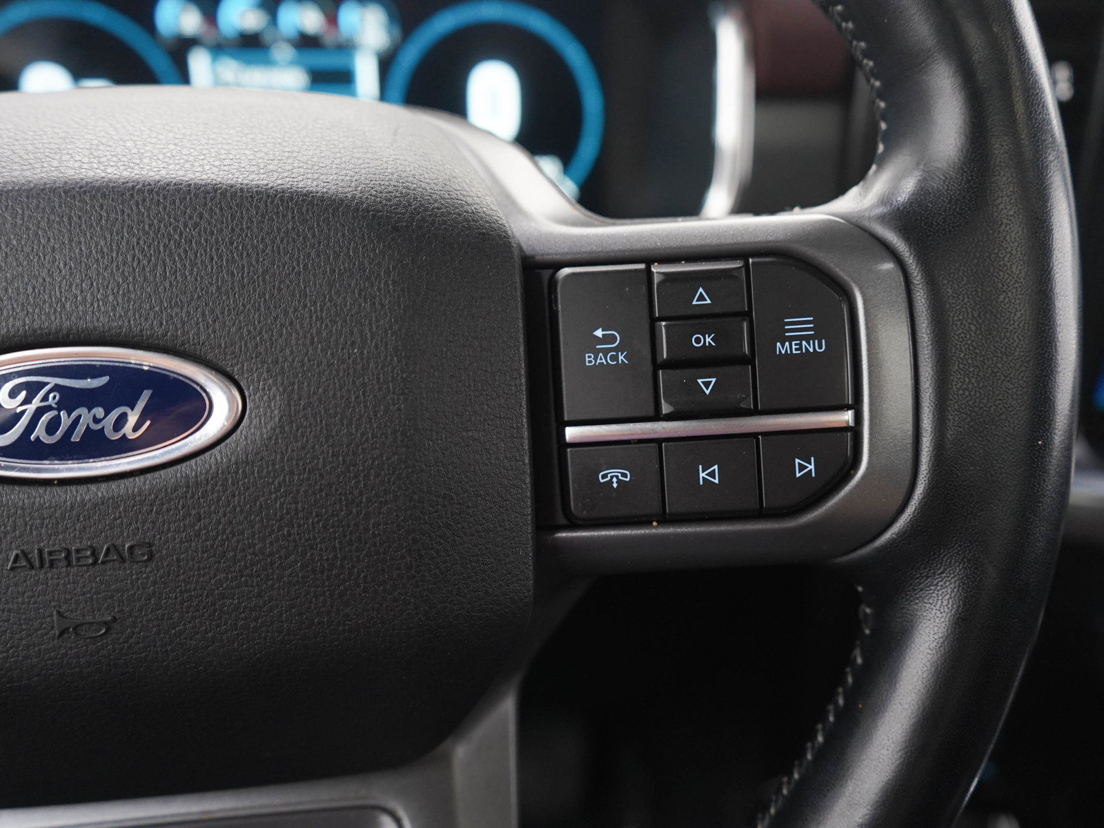 Used 2021 Ford F150 Lariat w/ Equipment Group 502A High AWD/4WD image 25