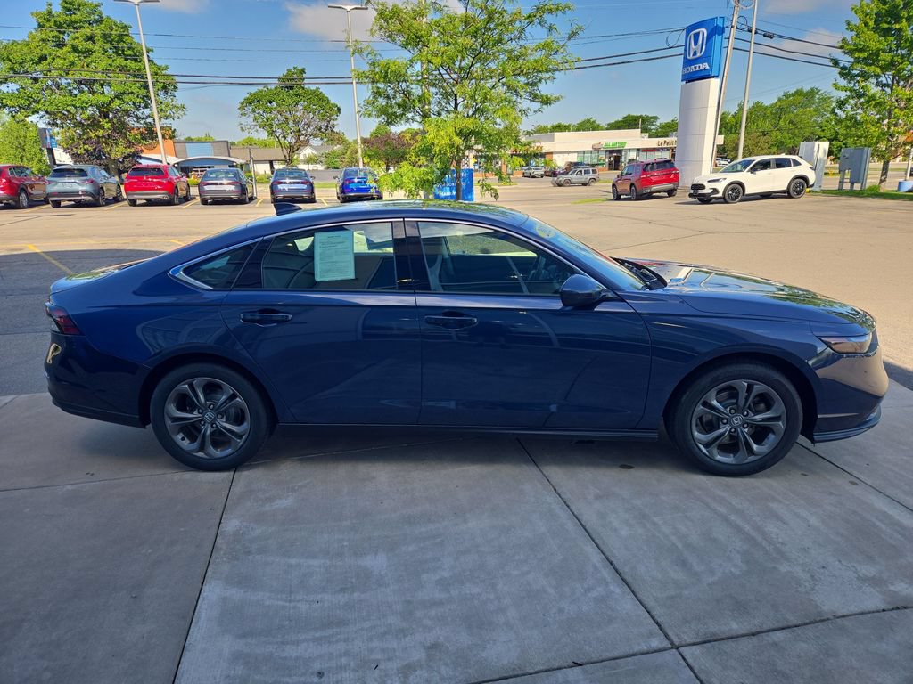 Certified 2023 Honda Accord EX image 2
