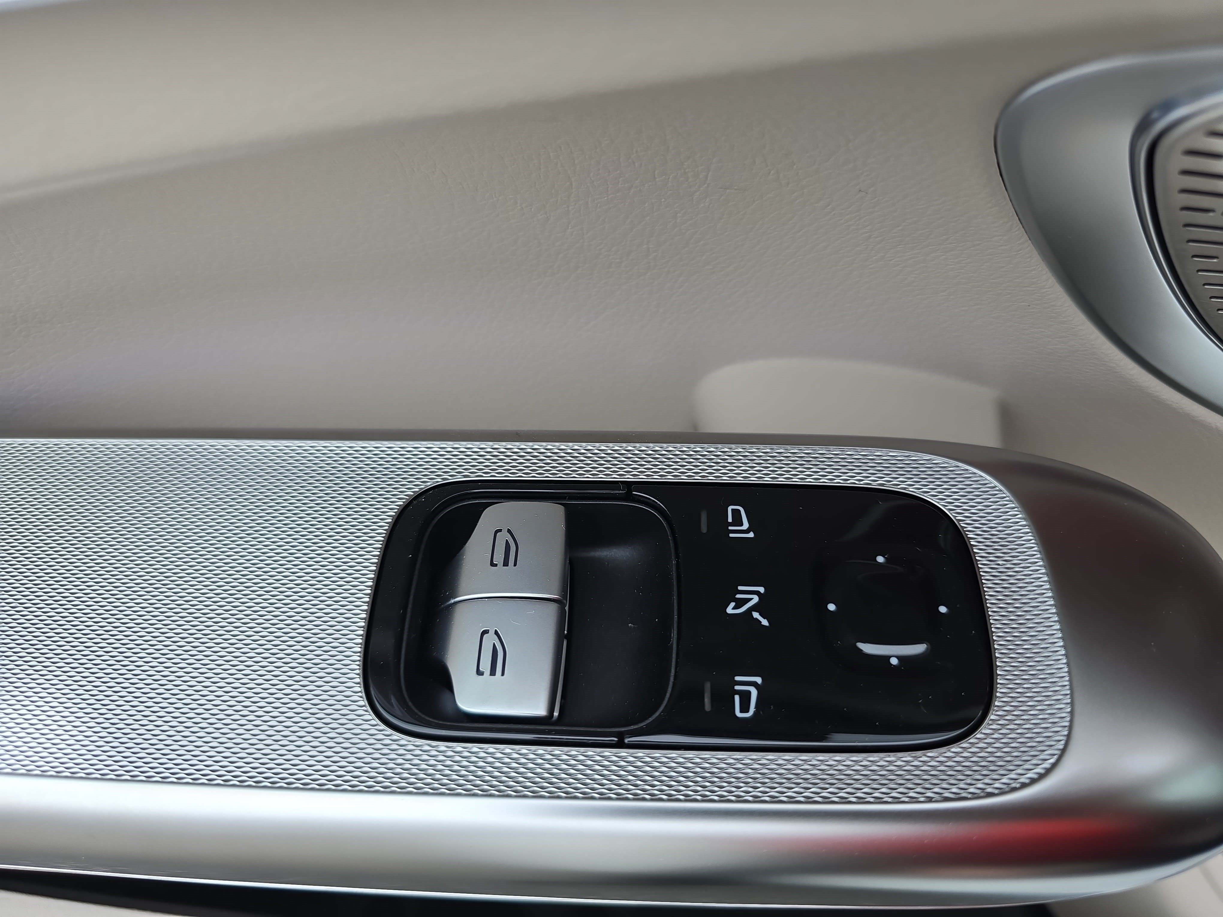 New 2026 Mercedes-Benz CLE 300 4MATIC Coupe image 28