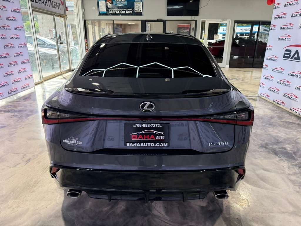 Used 2024 Lexus IS 350 F Sport RWD image 10