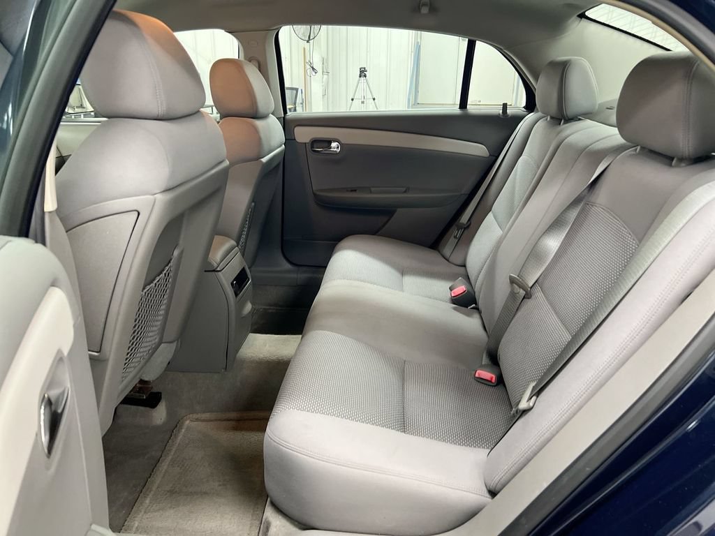 Used 2009 Chevrolet Malibu LS FWD image 21