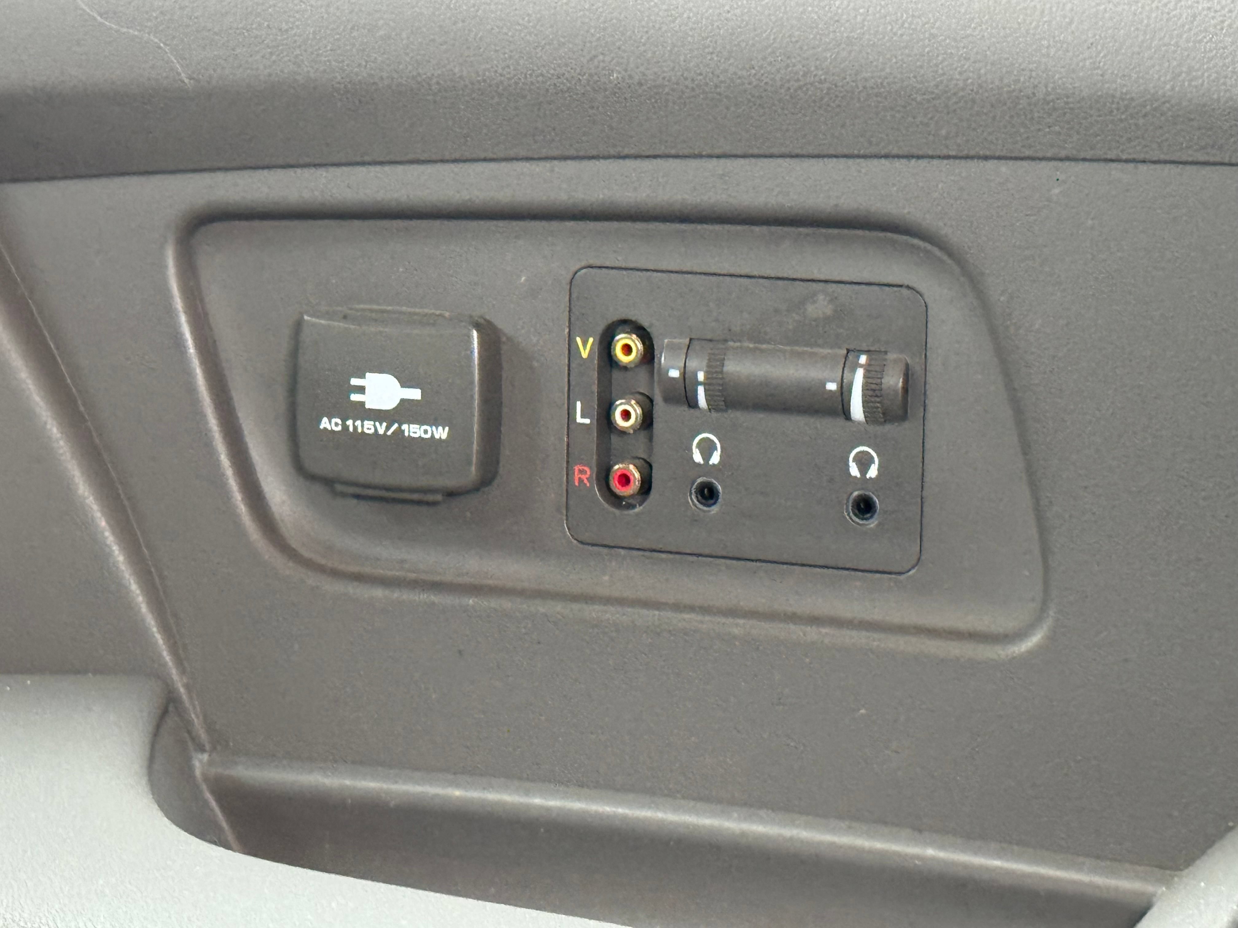 Used 2014 Honda Odyssey Touring Elite image 64