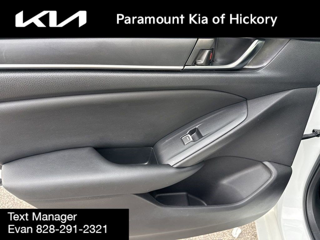 Used 2022 Honda Accord Sport image 11