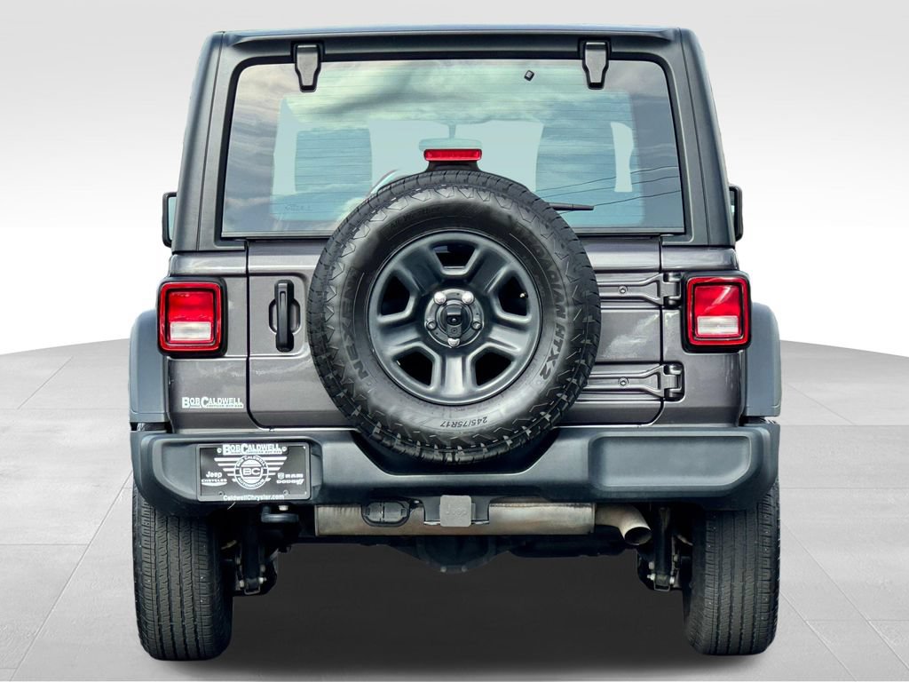 Used 2025 Jeep Wrangler Unlimited Sport AWD/4WD image 6