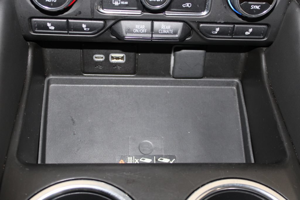 Used 2024 Chevrolet Tahoe LT RWD image 47