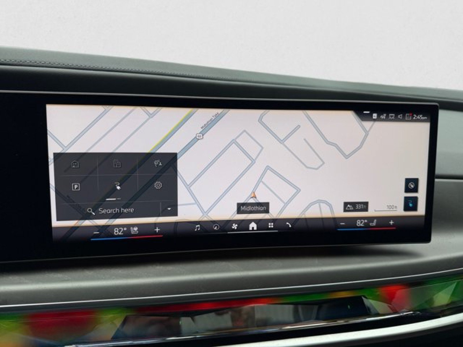 Used 2023 BMW i7 xDrive60 AWD/4WD image 16