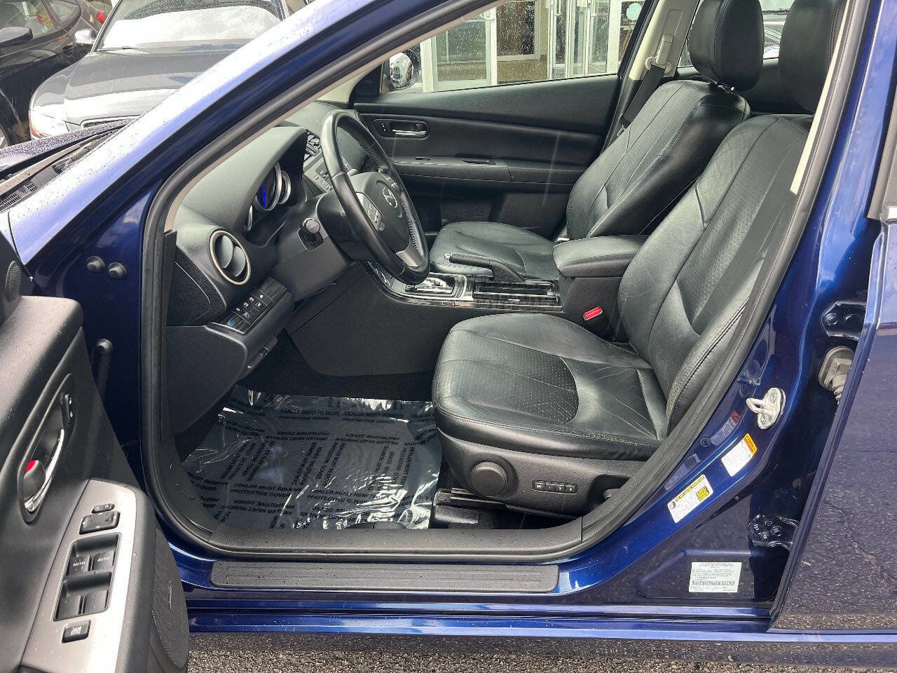 Used 2009 MAZDA MAZDA6 s Grand Touring w/ Moonroof & Bose Pkg FWD image 15
