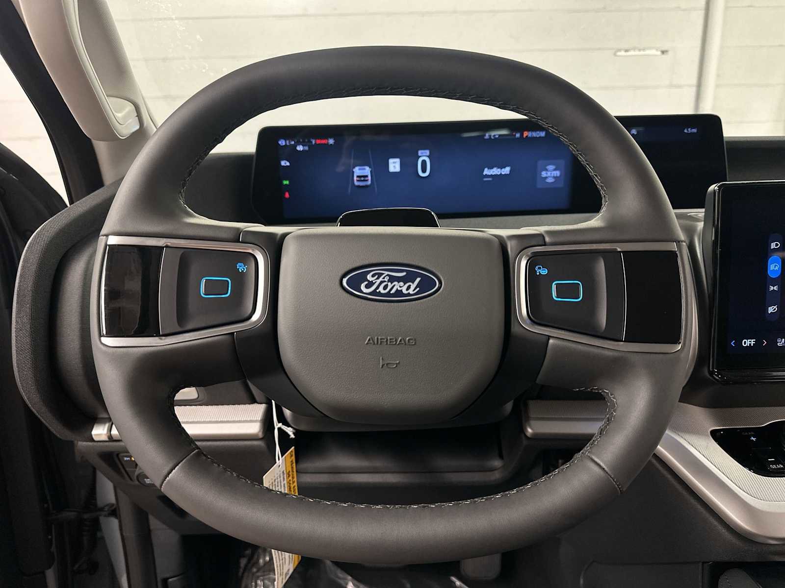 New 2026 Ford Expedition Active AWD/4WD image 8