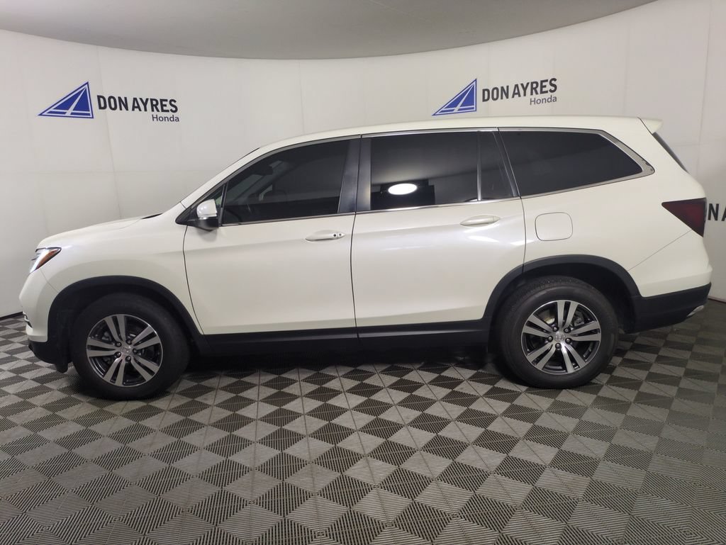 Used 2017 Honda Pilot EX-L image 2