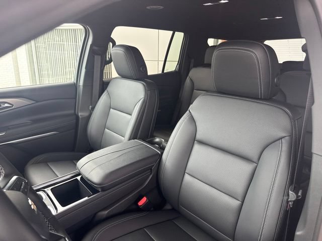 New 2026 Chevrolet Traverse LT w/ Driver Confidence Package AWD/4WD image 12