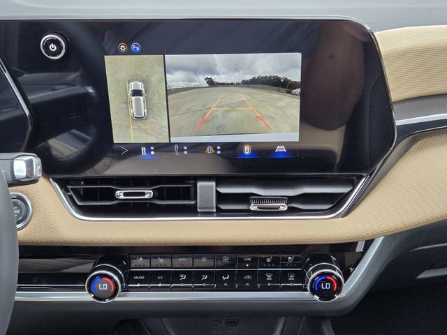 New 2026 Chevrolet Equinox ACTIV w/ Convenience Package III FWD image 13