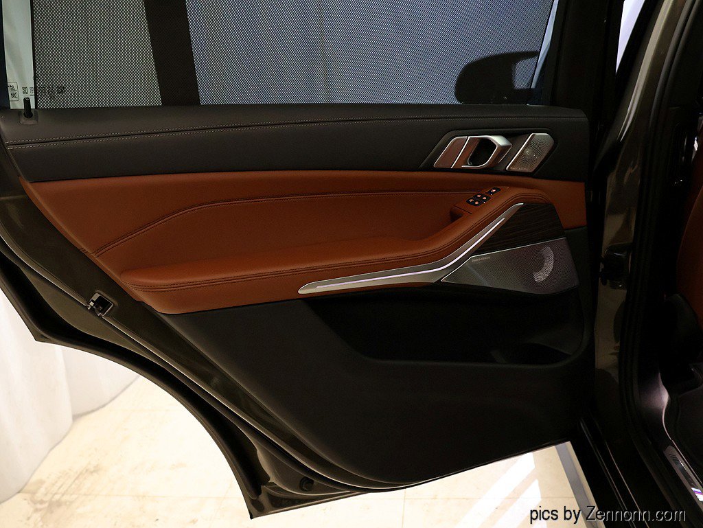 Certified 2026 BMW X7 M60i image 31