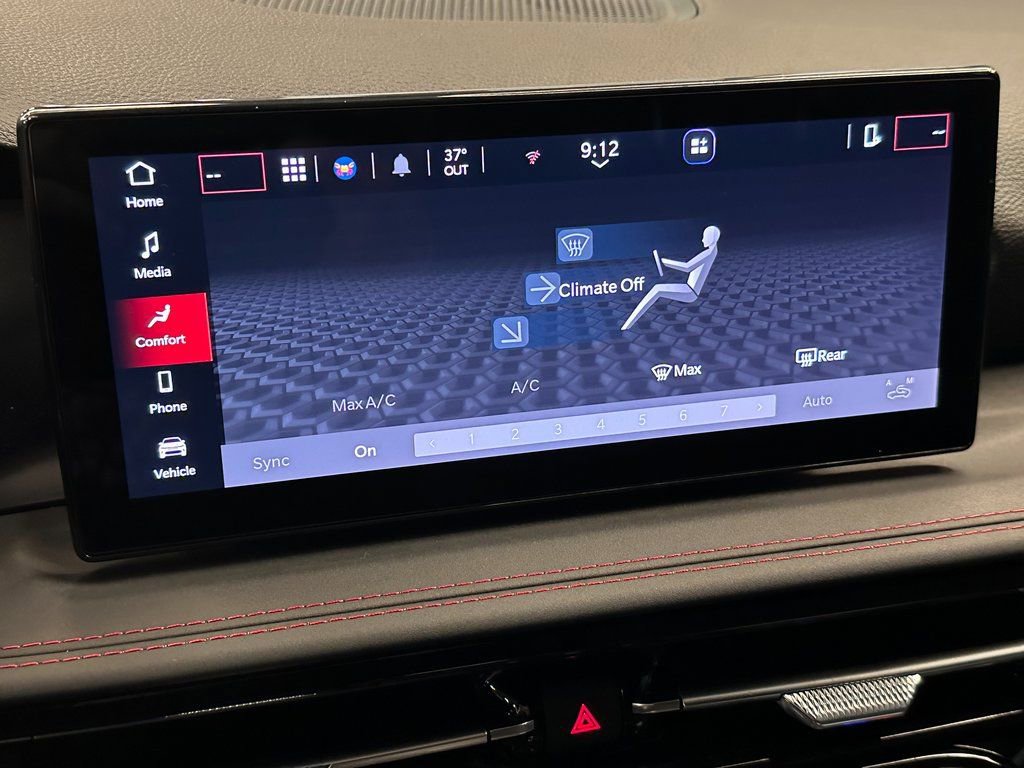 Used 2024 Dodge Hornet GT image 14