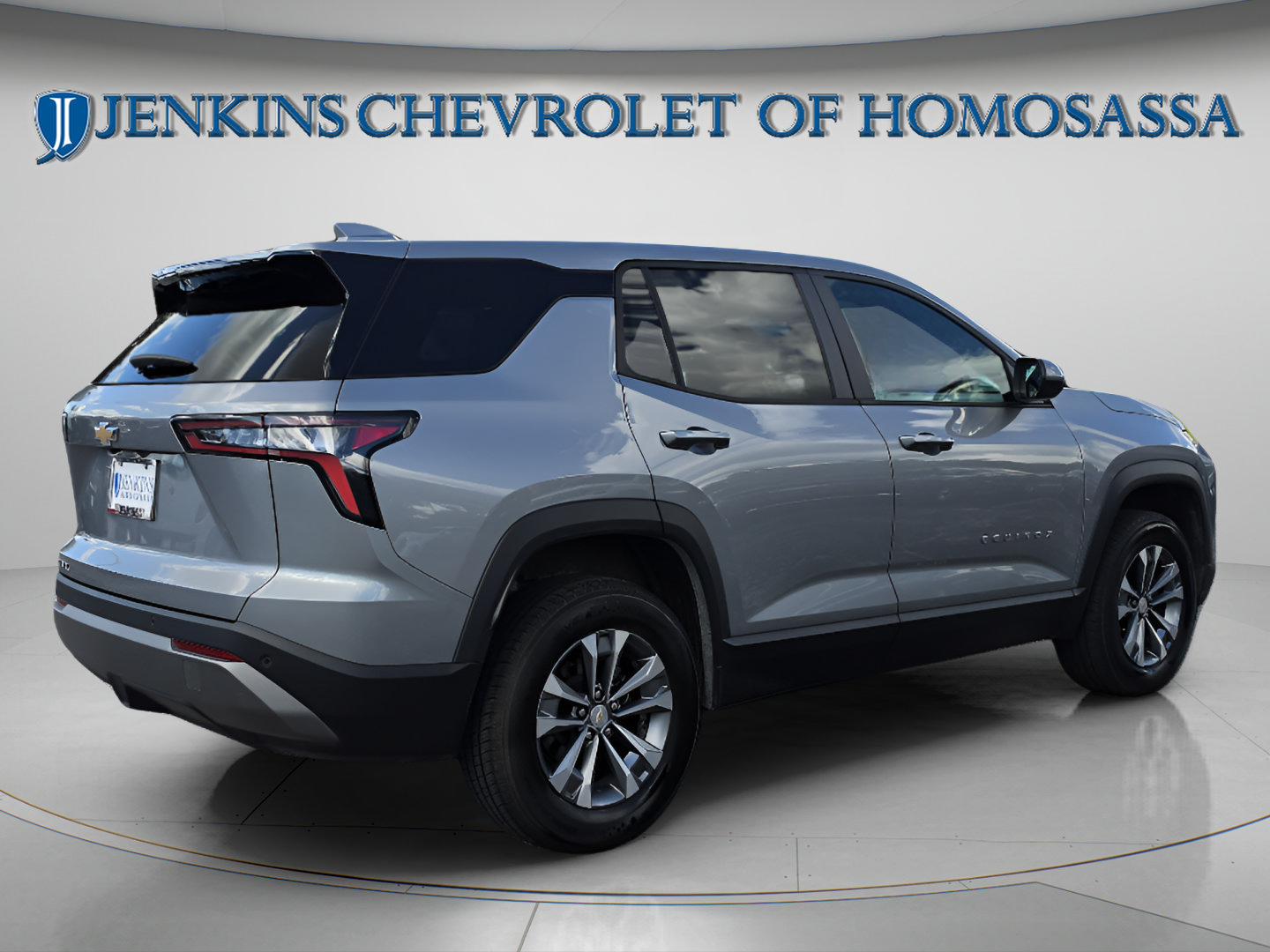 Used 2026 Chevrolet Equinox LT FWD image 4