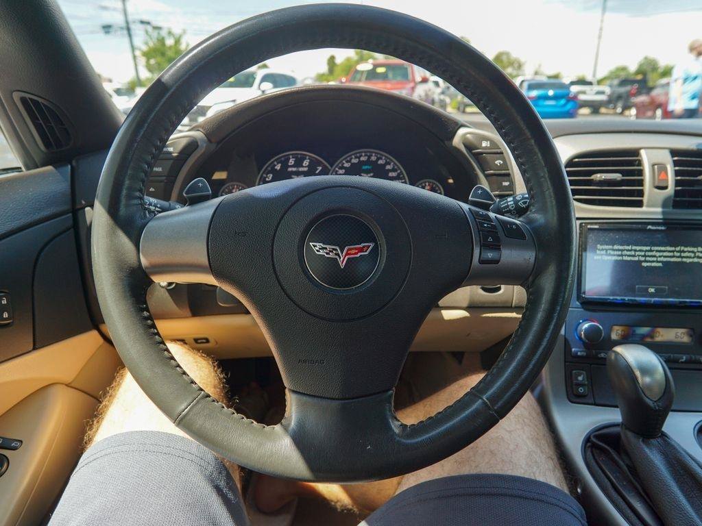 Used 2007 Chevrolet Corvette Convertible w/ Preferred Equipment Group RWD image 16