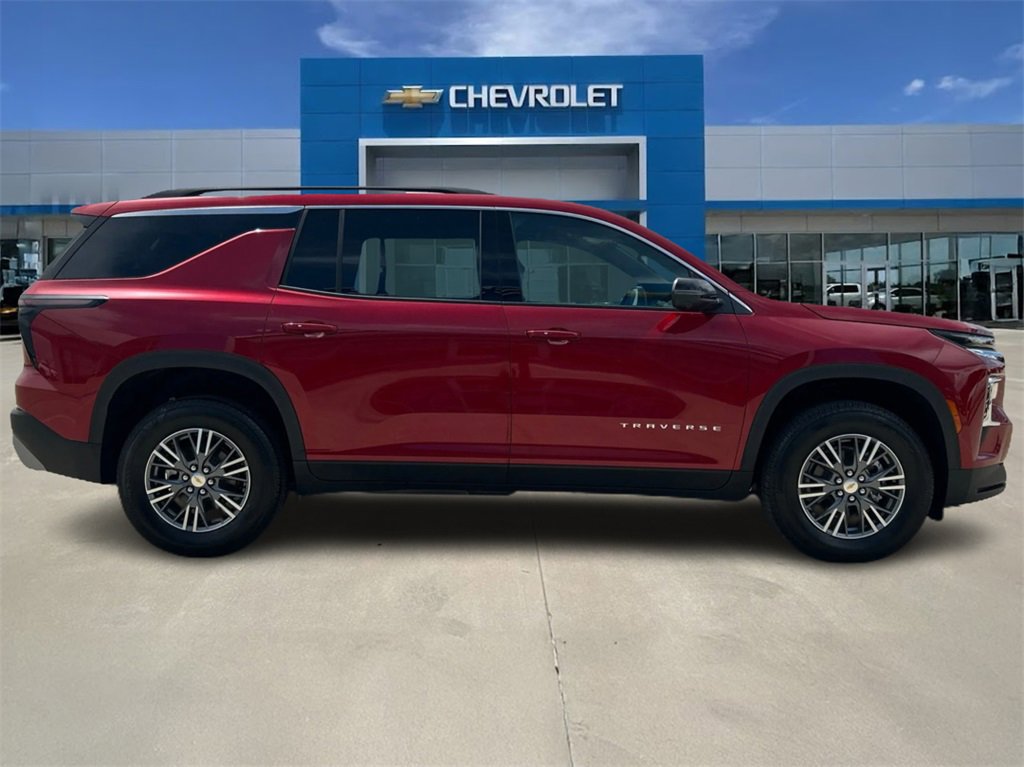 New 2026 Chevrolet Traverse LT w/ Driver Confidence Package image 4