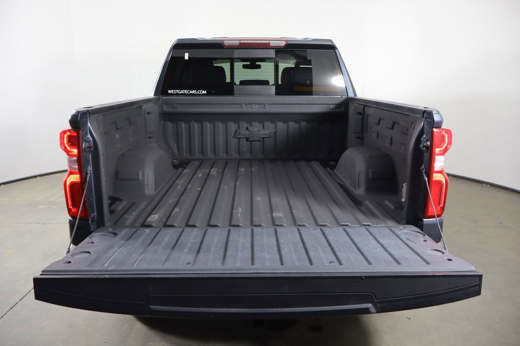 Used 2020 Chevrolet Silverado 1500 RST AWD/4WD image 17