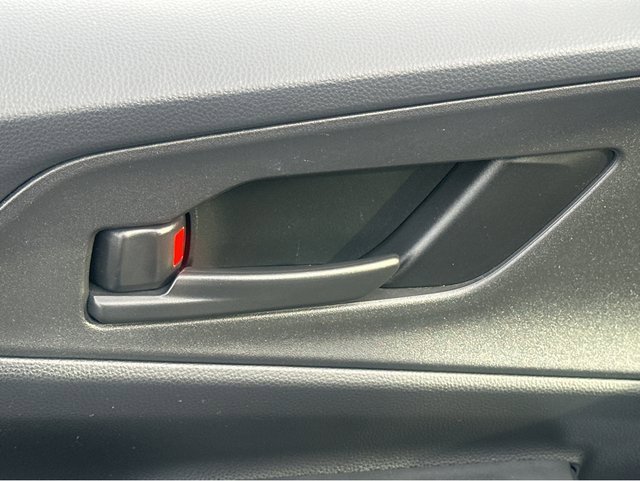 Used 2023 Toyota Prius Prime SE image 35