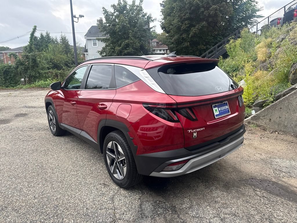 Certified 2025 Hyundai Tucson SEL AWD/4WD image 4