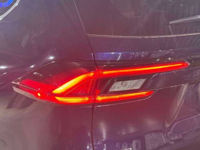 Used 2024 Toyota Grand Highlander AWD image 14