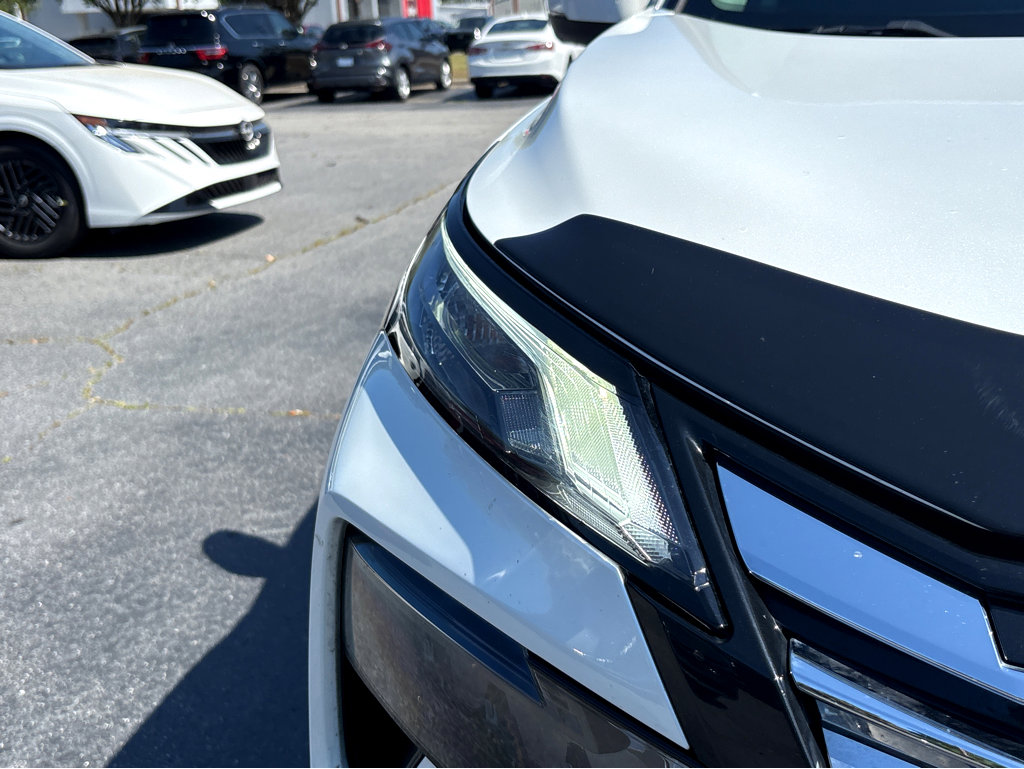 Used 2024 Nissan Rogue SL w/ SL Premium Package image 24