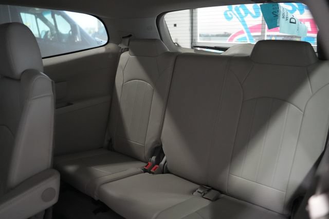 Used 2015 Buick Enclave Leather w/ Trailering Package AWD/4WD image 18