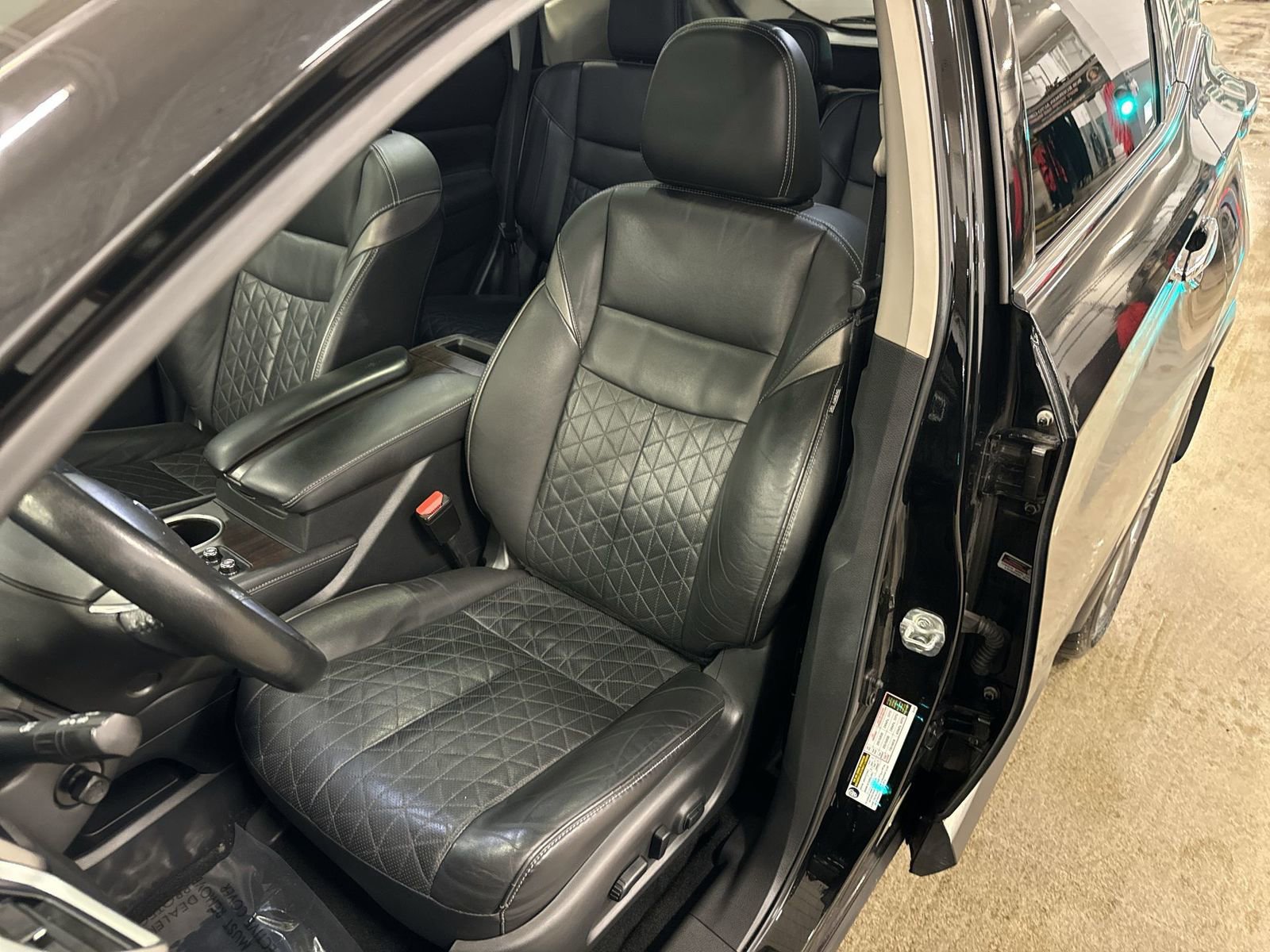 Used 2019 Nissan Murano Platinum w/ Cargo Package image 19