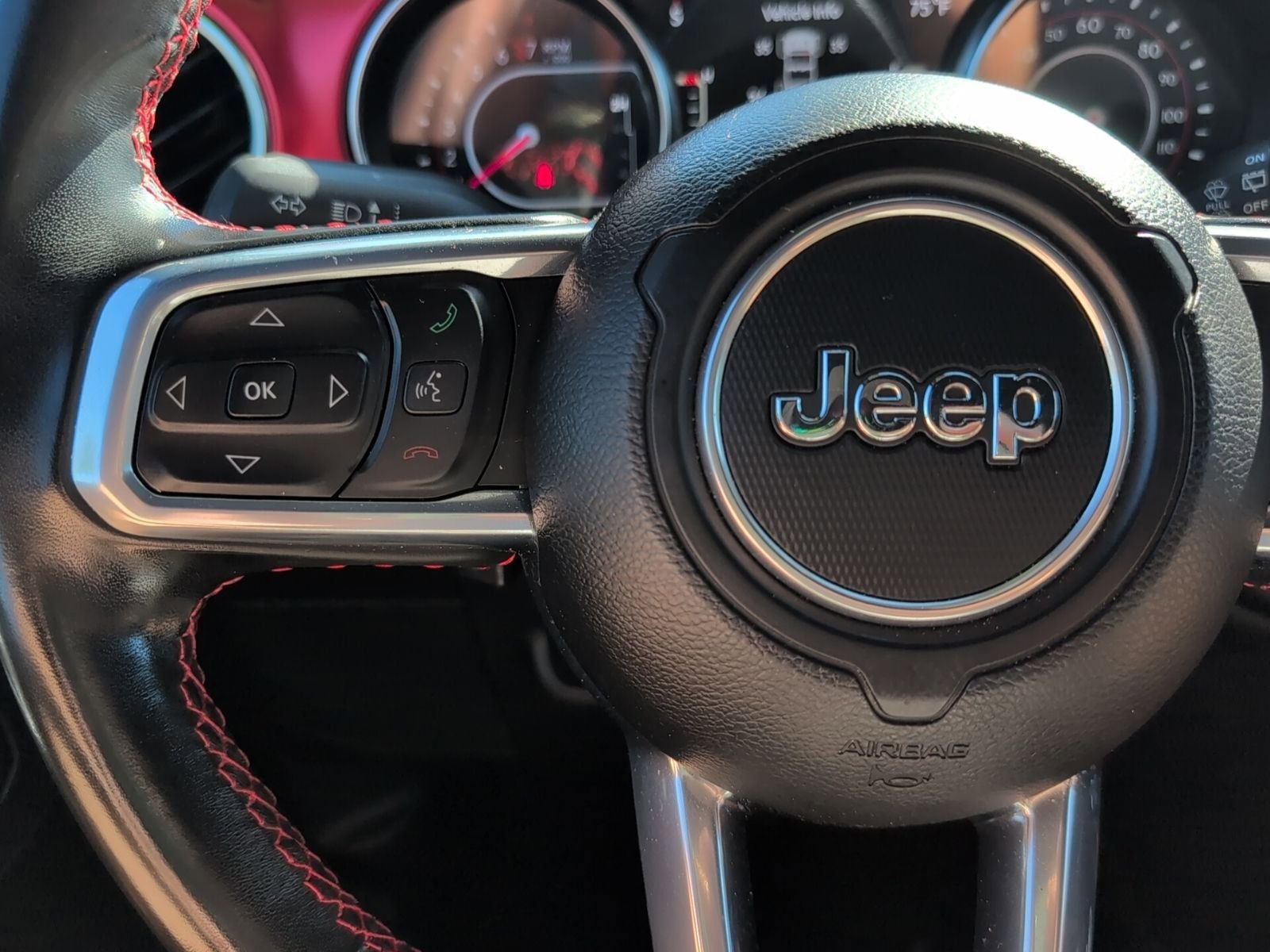 Used 2022 Jeep Wrangler Unlimited Rubicon w/ LED Lighting Group image 11