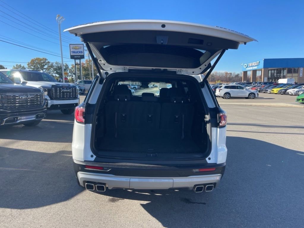Used 2025 GMC Acadia Elevation AWD/4WD image 31