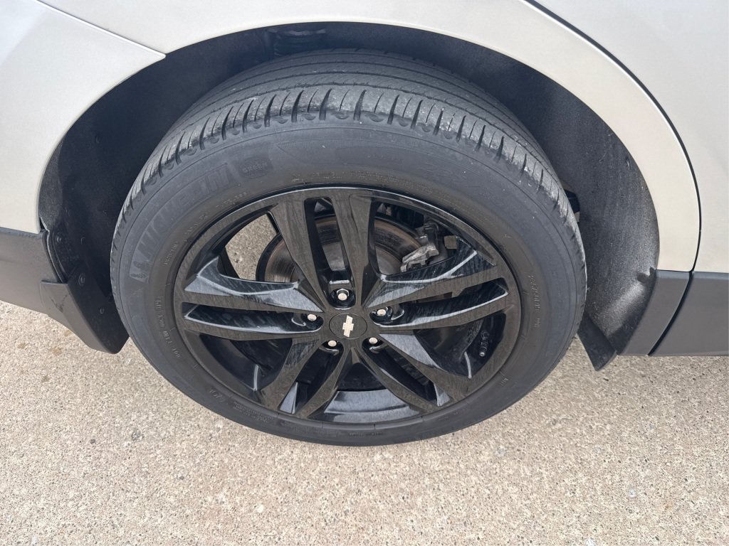 Used 2021 Chevrolet Equinox LT AWD/4WD image 17