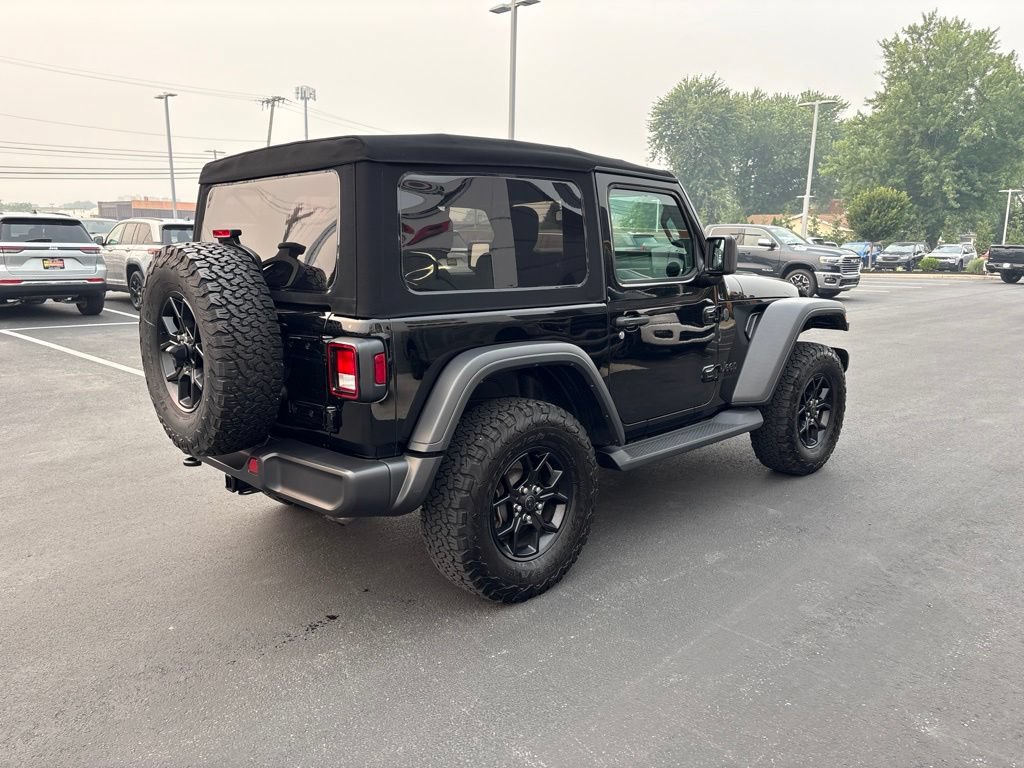 Used 2024 Jeep Wrangler Sport AWD/4WD image 5
