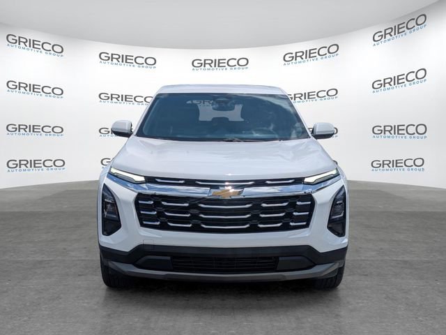 Used 2025 Chevrolet Equinox LT FWD image 2