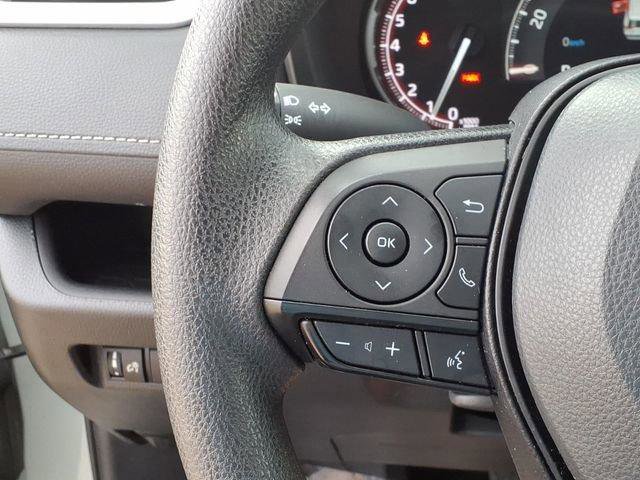 Used 2023 Toyota RAV4 XLE image 12