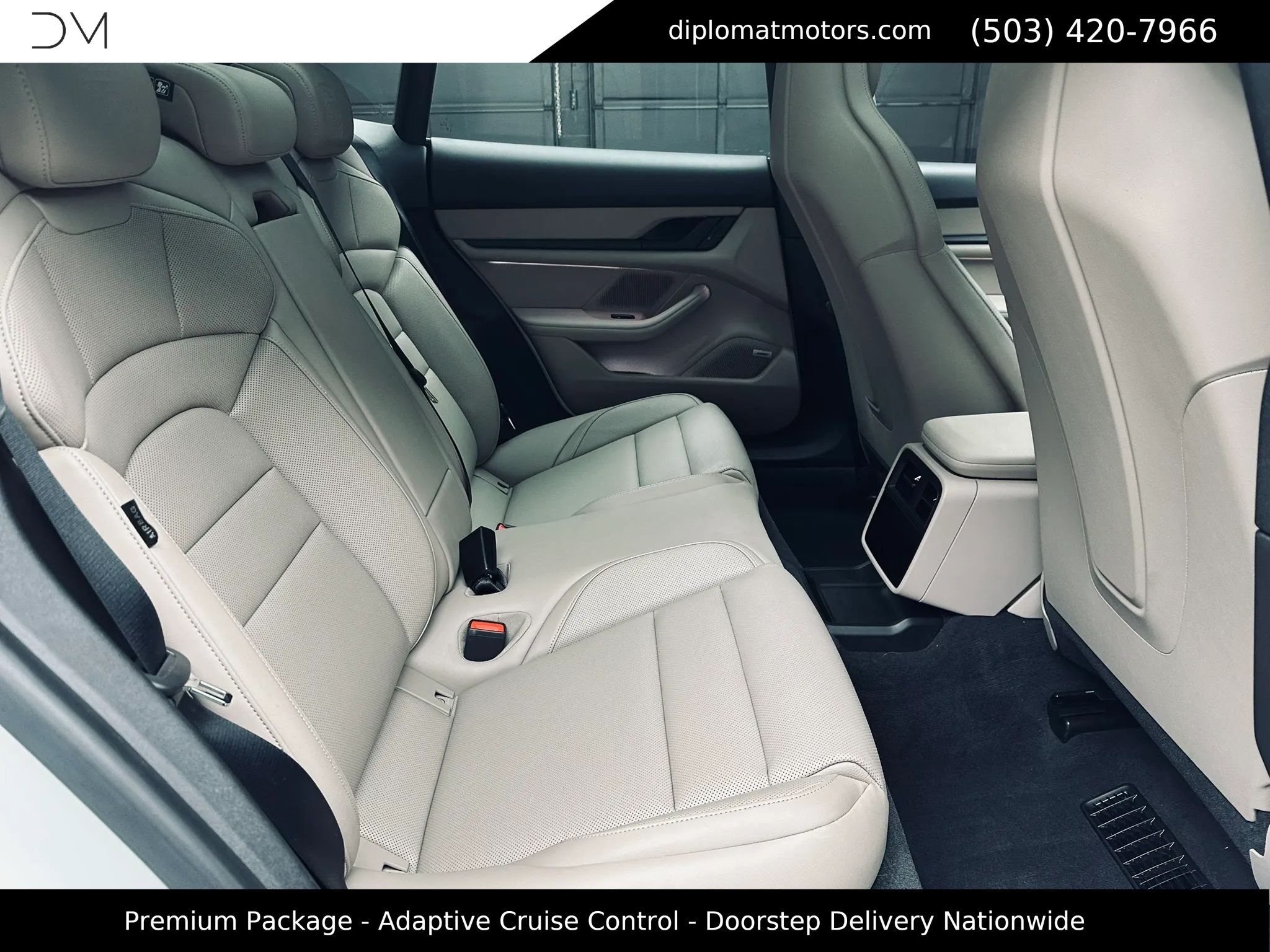 Used 2022 Porsche Taycan 4 Cross Turismo AWD/4WD image 21
