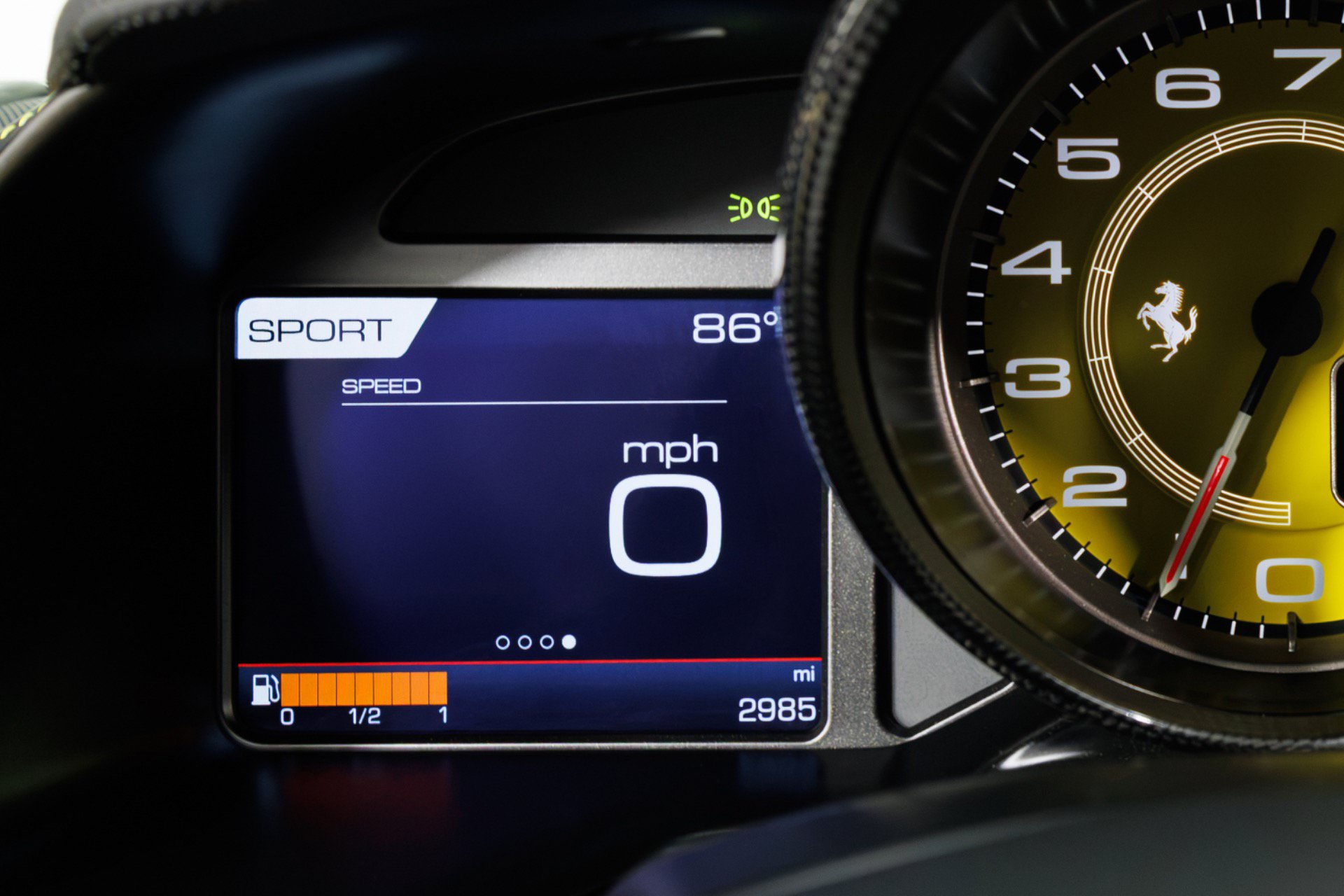 Used 2019 Ferrari 812 Superfast RWD image 17