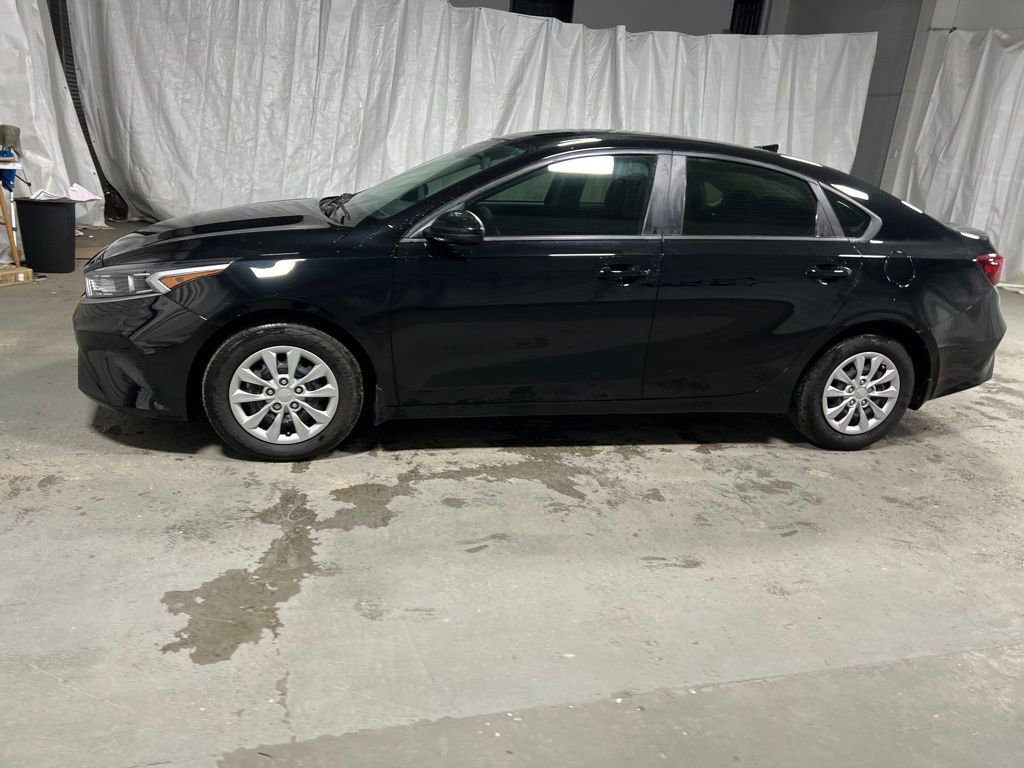 Used 2024 Kia Forte LX image 4