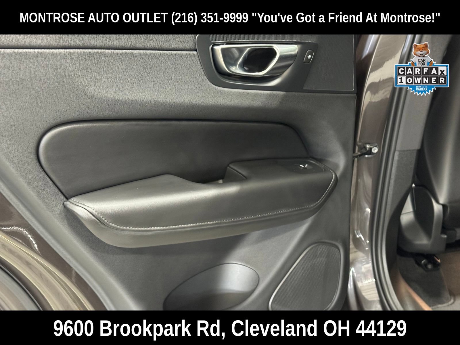 Certified 2025 Volvo XC60 B5 Plus w/ Climate Package AWD/4WD image 33